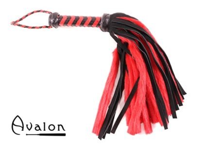 Avalon - NYMPH - Flogger med Lær og Pels, Sort og Rød