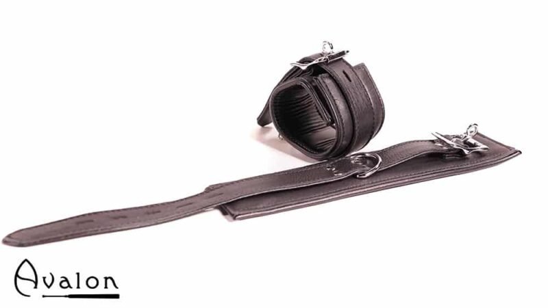Avalon - CAPTURE - Håndcuffs i Lær - Sort