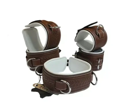 Avalon - LUST - Collar og Cuffs, 5 deler, Mørk Brunt og Hvitt