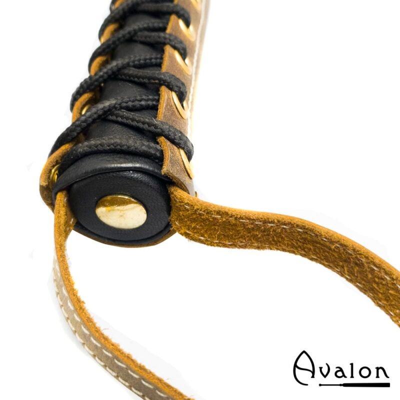 AVALON - Viking - HELHEIM - Tung Flogger med 12 Haler