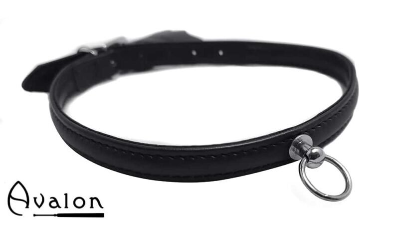 Avalon - HELEN - Enkelt Collar med O-ring Svart