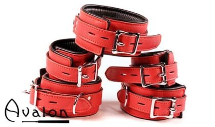Avalon - DENY - Collar og Cuffs, 5 deler, Rødt